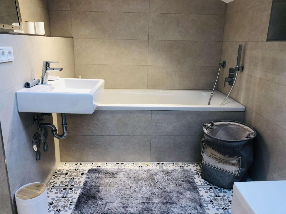 Sonniges Dg Apartment Nahe Bahnhof In Gmund Am Tegernsee Εξωτερικό φωτογραφία