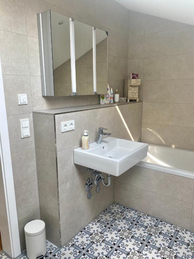 Sonniges Dg Apartment Nahe Bahnhof In Gmund Am Tegernsee Εξωτερικό φωτογραφία